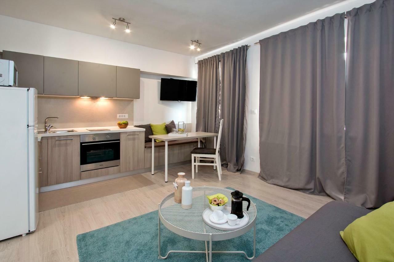 Sunsplash Apartments بولا المظهر الخارجي الصورة