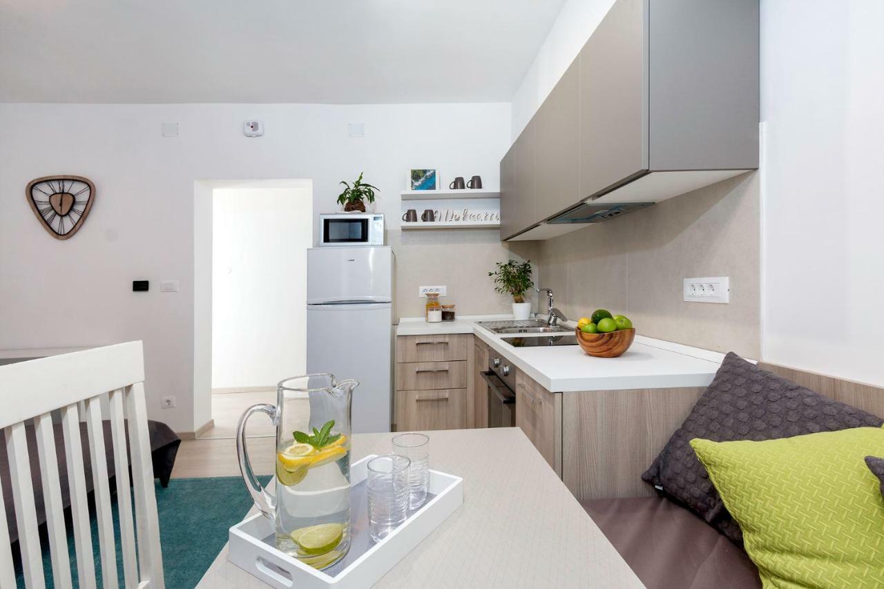 Sunsplash Apartments بولا المظهر الخارجي الصورة