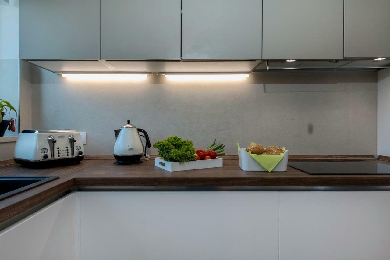 Sunsplash Apartments بولا المظهر الخارجي الصورة