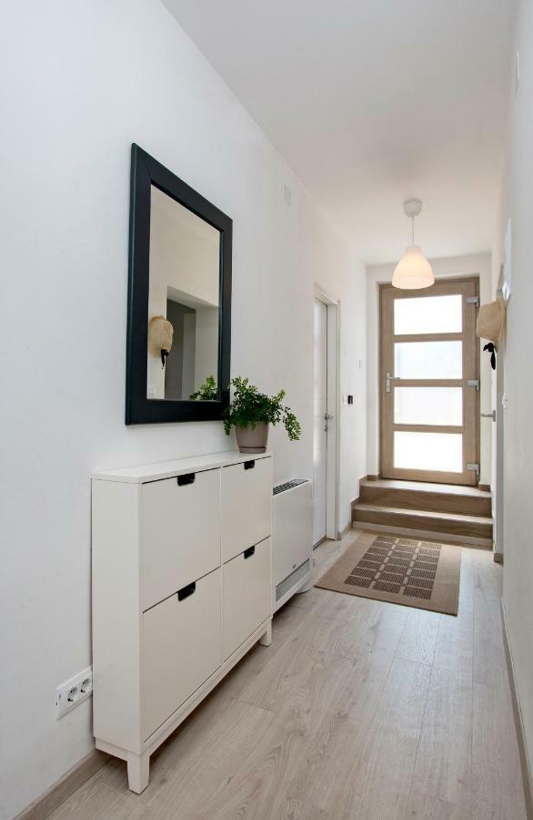 Sunsplash Apartments بولا المظهر الخارجي الصورة